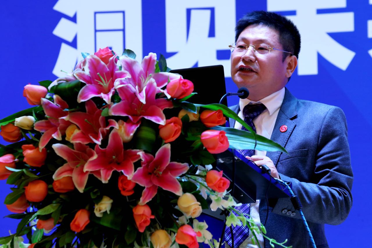 陶瓷信息報(bào)社社長(zhǎng)歐陽(yáng)天生.jpg