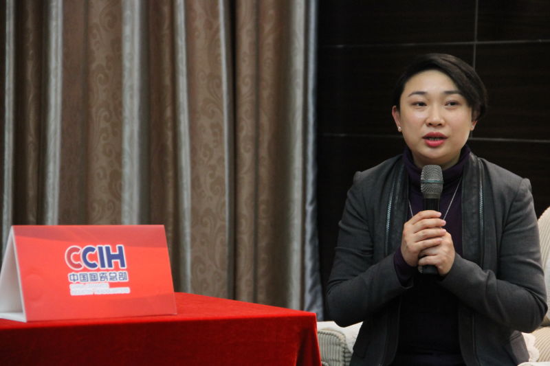 中國陶瓷總部營運總經理湯潔明女士.jpg