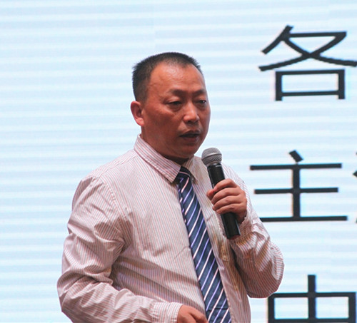 圖1.5-中國陶瓷家居網總裁李作奇_副本.jpg